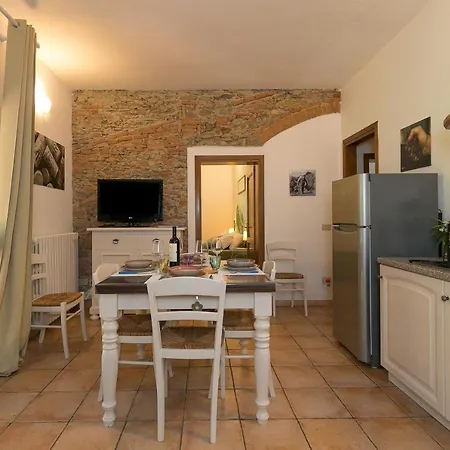 Apartment Podere Nuti - 1 La Regola